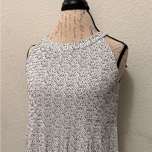 NWT Adrianna Papell Printed Pleated Halter Top Size Small